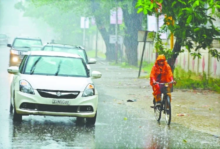 कई जिलों में भारी बारिश का यलो अलर्ट जारी, मलारी हाईवे 11वें दिन भी बंद