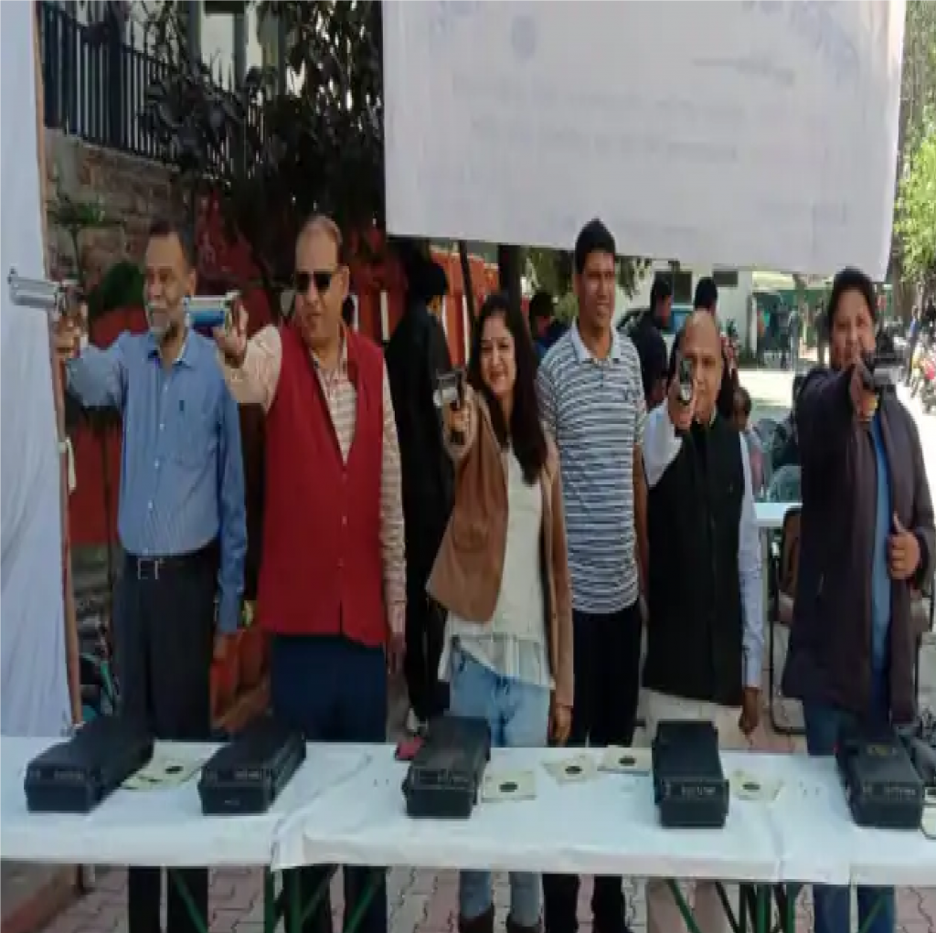 प्रेस क्लब में शूटिंग प्रतियोगिता शुरू