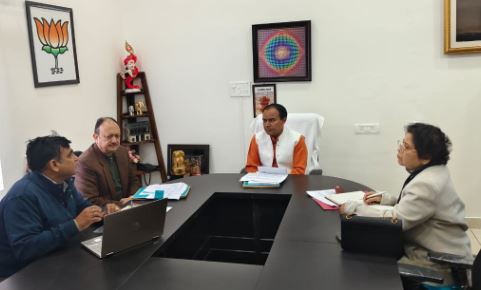 सूबे में दुरूस्त होगी 108 इमरजेंसी एम्बुलेंस सेवाः डॉ. धन सिंह रावत