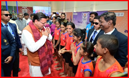 मुख्यमंत्री ने चकरपुर स्टेडियम में बॉक्सिंग छात्रावास बनाने की घोषणा की