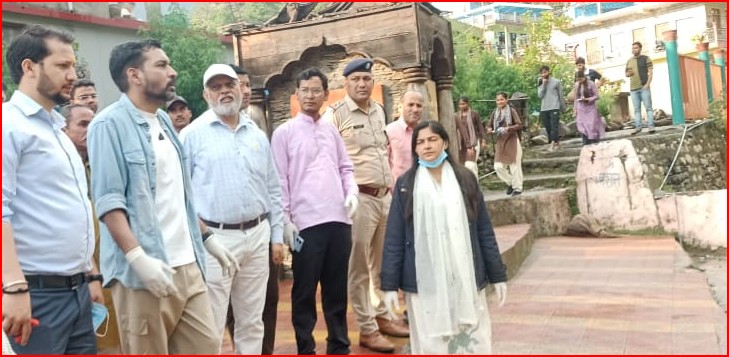 राहू मंदिर बनेगा आस्था और स्वच्छता का प्रतीक: जिलाधिकारी