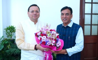 केंद्रीय खेल मंत्री डॉ. मनसुख मांडविया से मिले सीएम धामी