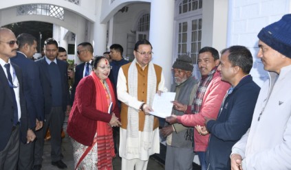 मुख्यमंत्री ने जिलाधिकारी को आवश्यक निर्देश दिए