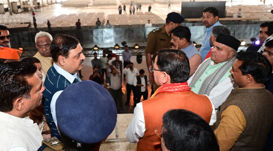 हरिद्वार बैरागी कैम्प में प्रस्तावित भ्रमण कार्यक्रम की तैयारियों का निरीक्षण