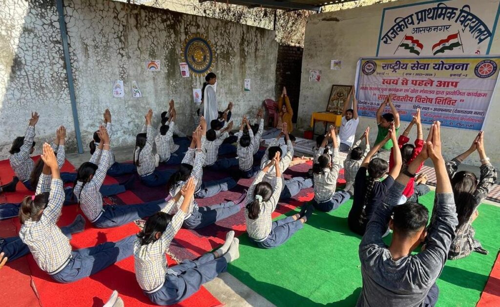 स्वयंसेवियों में सेवा भाव और राष्ट्र के प्रति ईमानदारी आवश्यक: डॉ. दीपा शर्मा