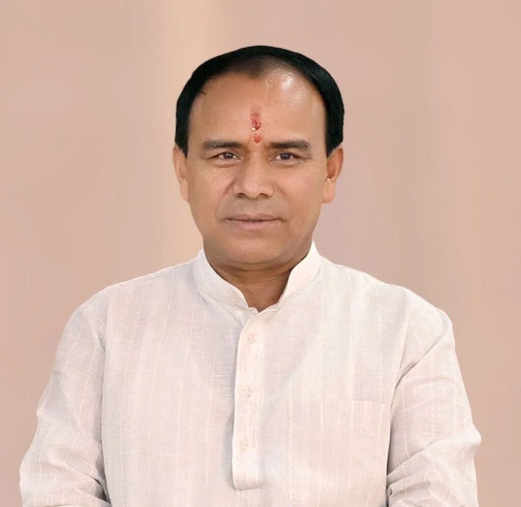 सूबे को शत-प्रतिशत साक्षर राज्य बनाने को लक्ष्य निर्धारितः डाॅ. धन सिंह रावत